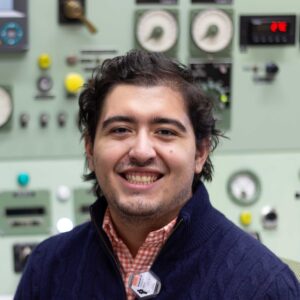 Portrait photograph of Gerson Esquivel.